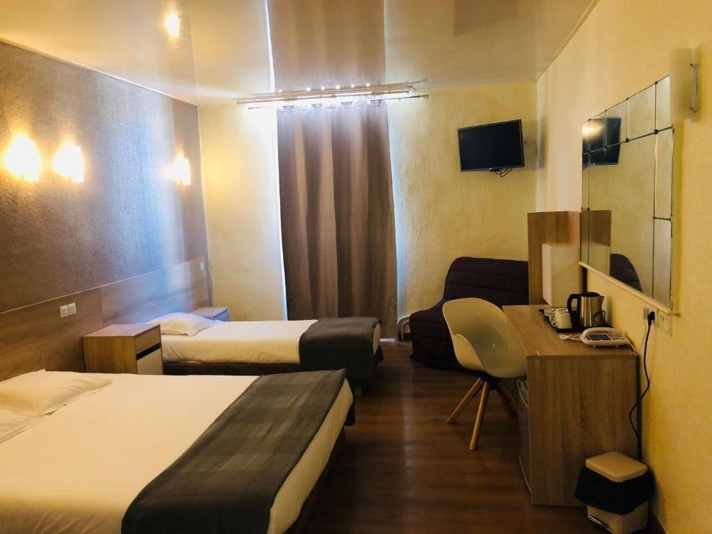 Empire Hotel Nimes Ngoại thất bức ảnh