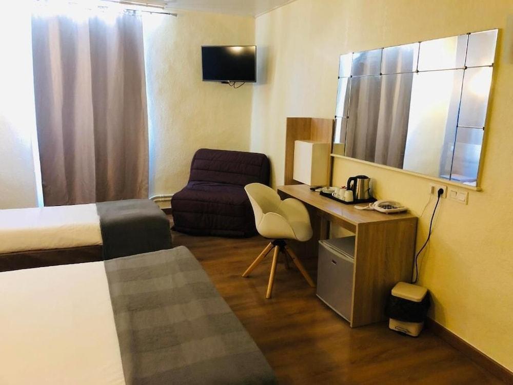 Empire Hotel Nimes Ngoại thất bức ảnh
