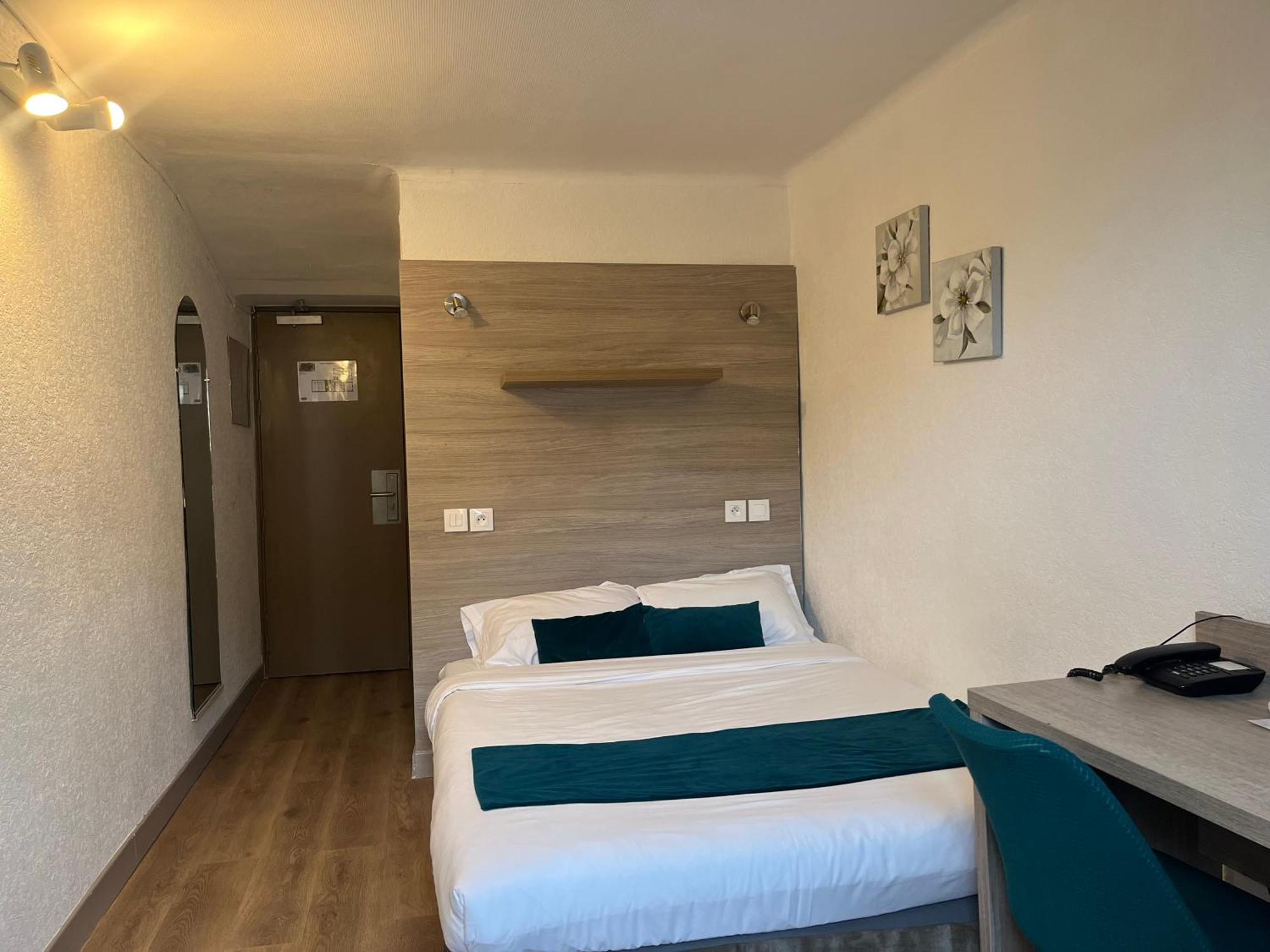 Empire Hotel Nimes Ngoại thất bức ảnh