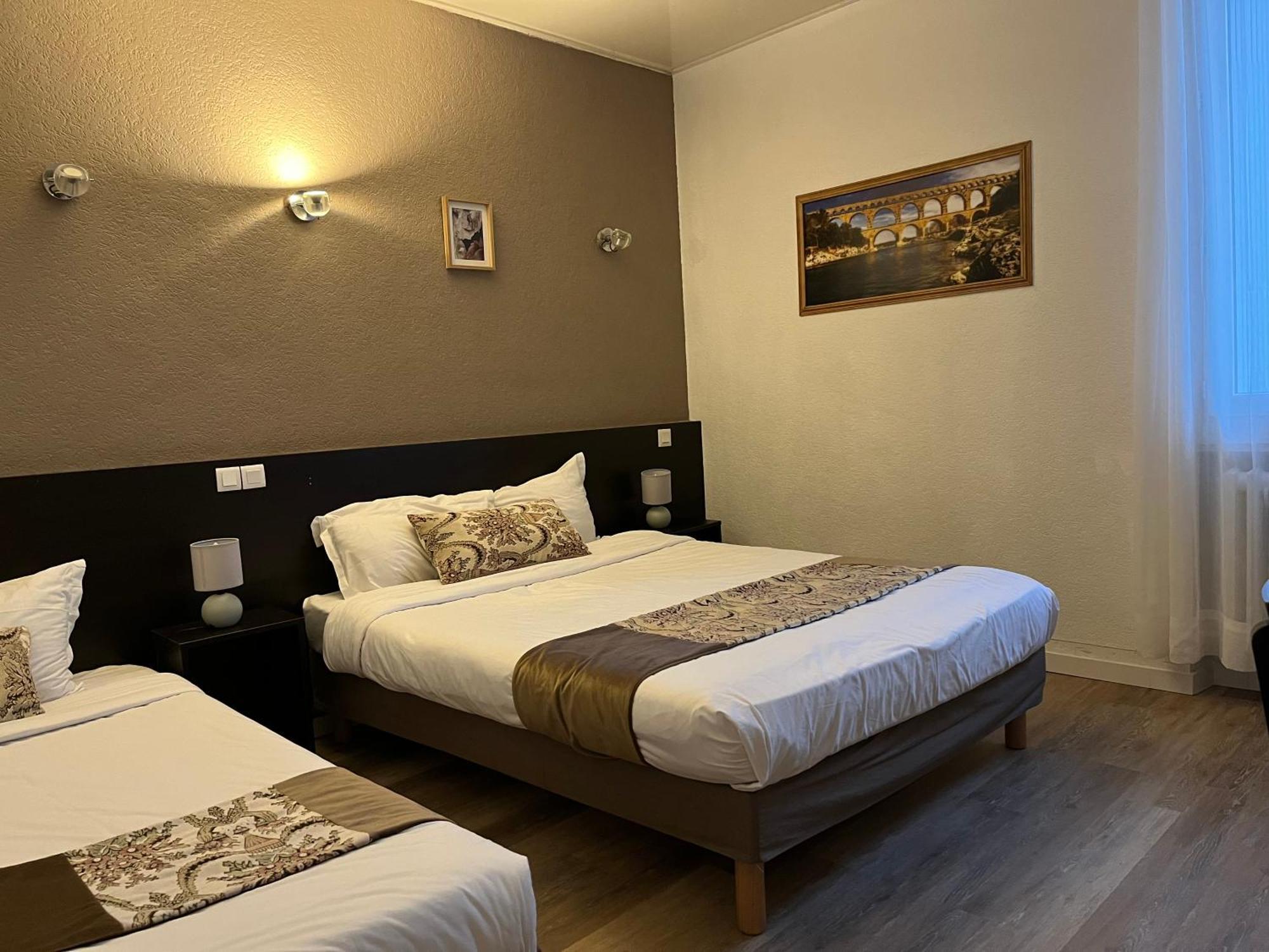 Empire Hotel Nimes Ngoại thất bức ảnh