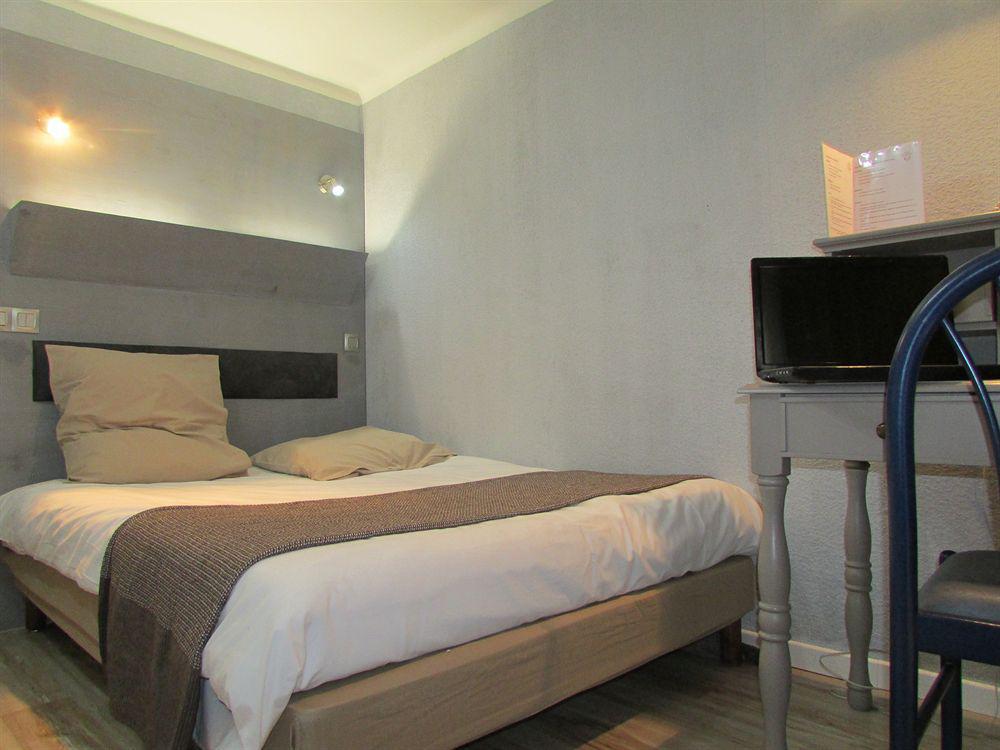 Empire Hotel Nimes Ngoại thất bức ảnh